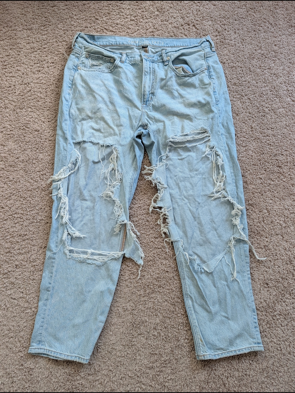 American Eagle Womens Light Blue Strigid 90s Straight Leg Destroyed Jeans 12S